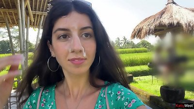 Public Cumwalk in Cafe , eating Pasta Carbonara with jizz on Face